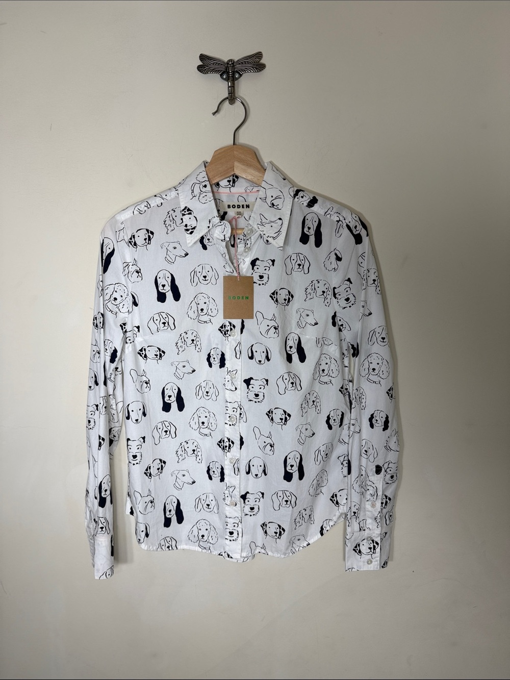 NWT BODEN DOG COTTON BUTTON UP SHIRT  US 4